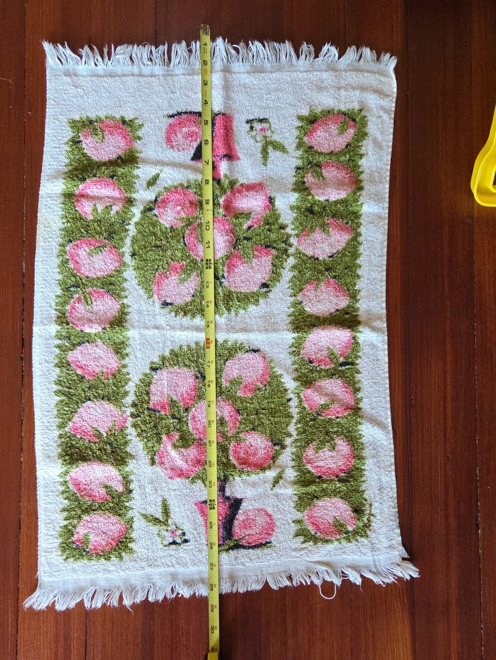 Vintage Canon Pink Peach Motif Towel
